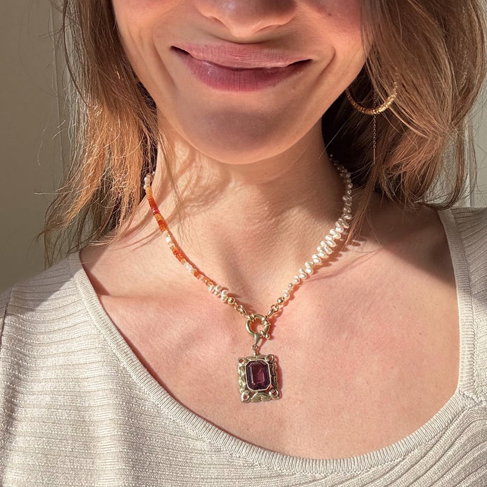 upcycled necklace Fuegia