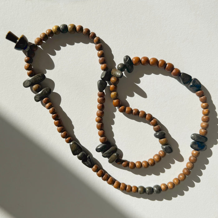 upcycled necklace Arion