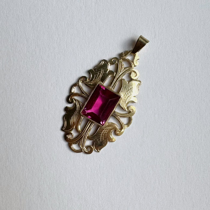 antique pendant Calista