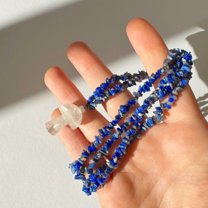 upcycled necklace Eia