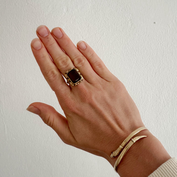 antique ring Evadne