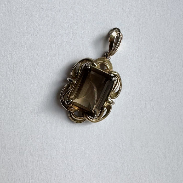 antique pendant Nyra