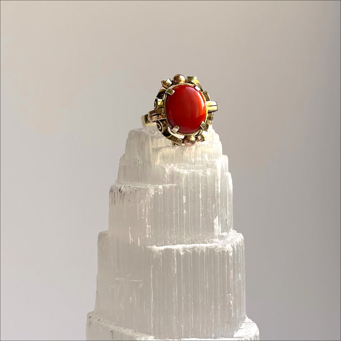 antique ring Hila