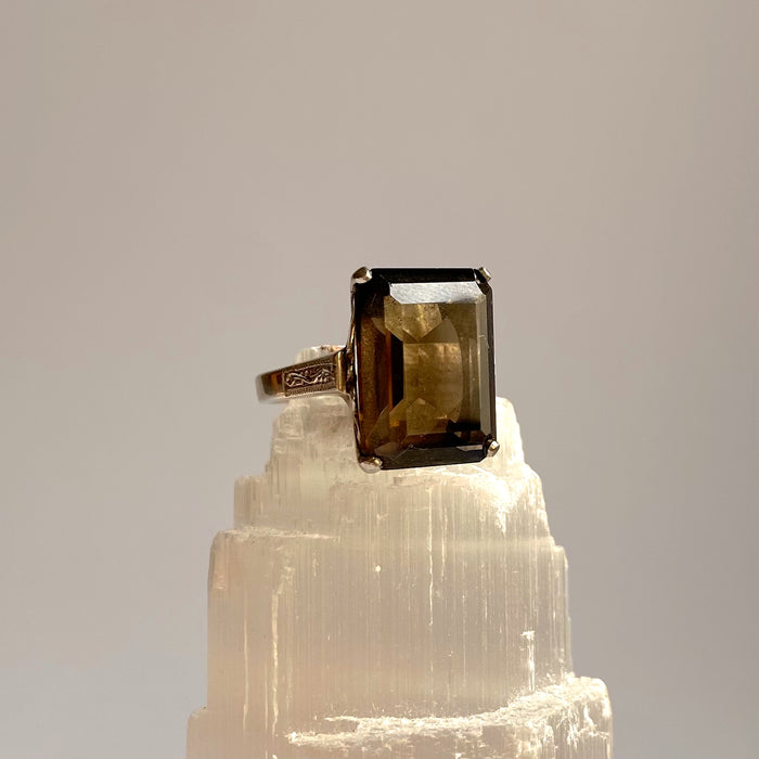 antique ring Kama