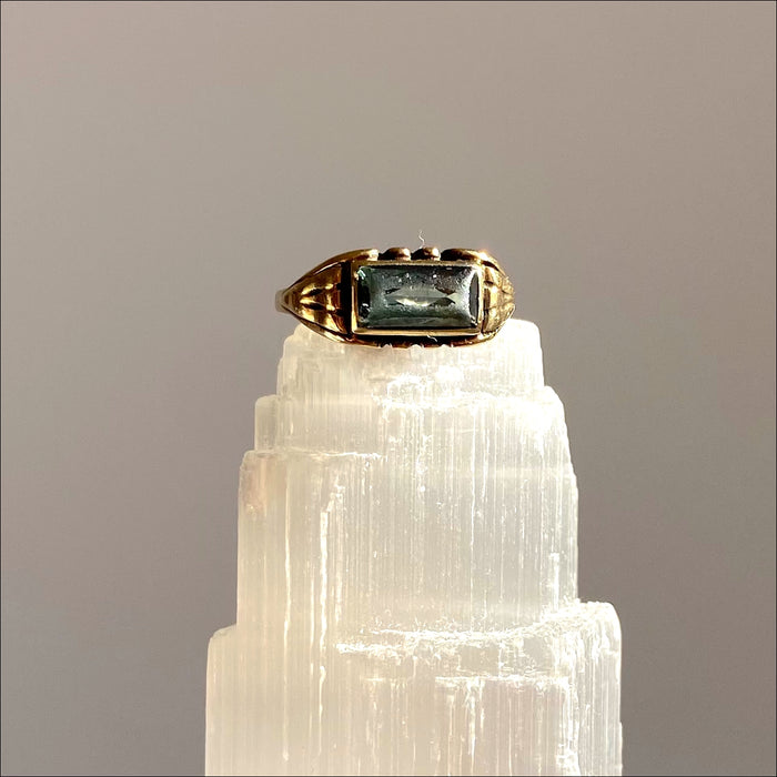 antique ring Foria