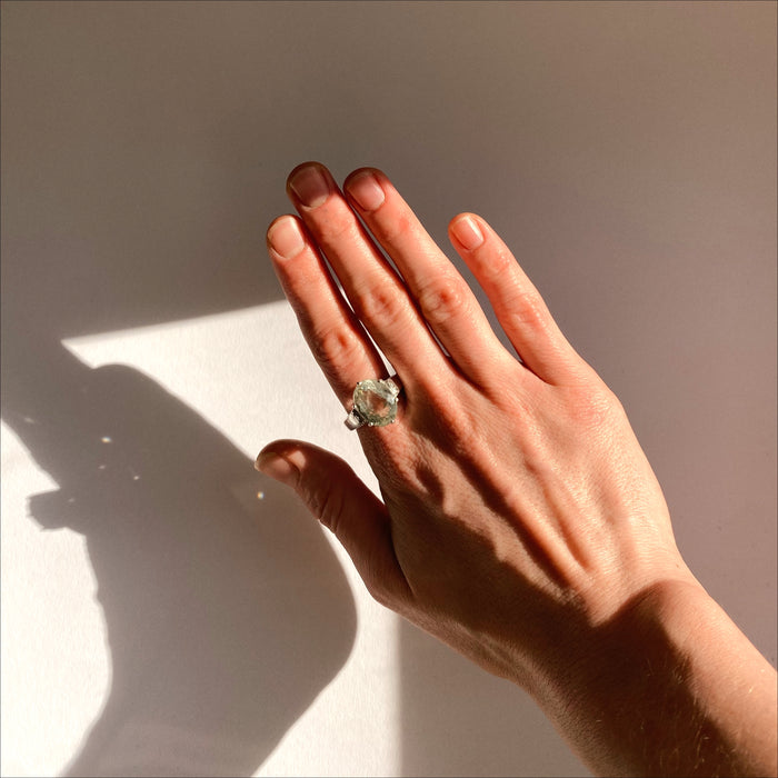 antique ring Floria