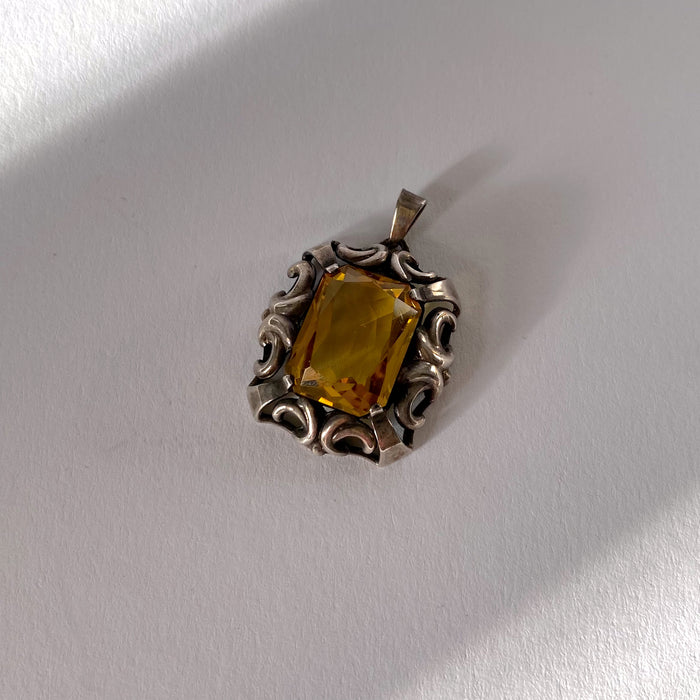 antique pendant Luna