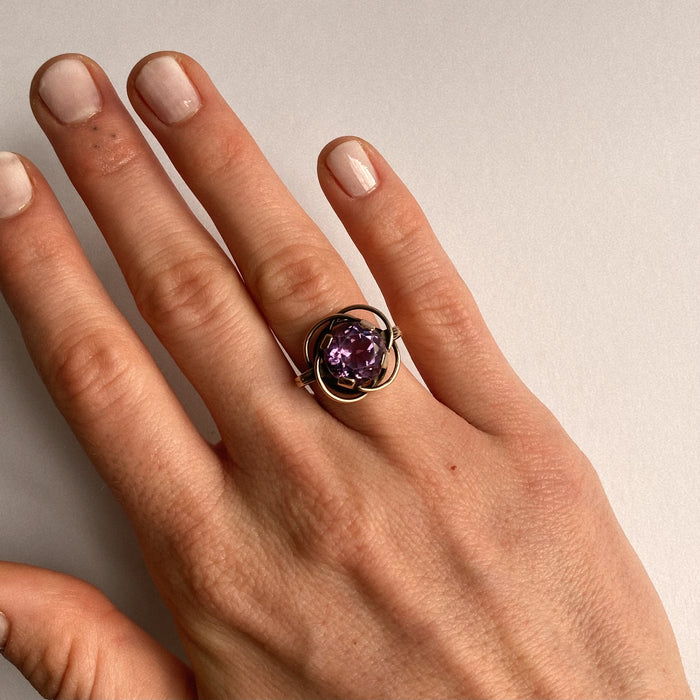 antique ring Aneli
