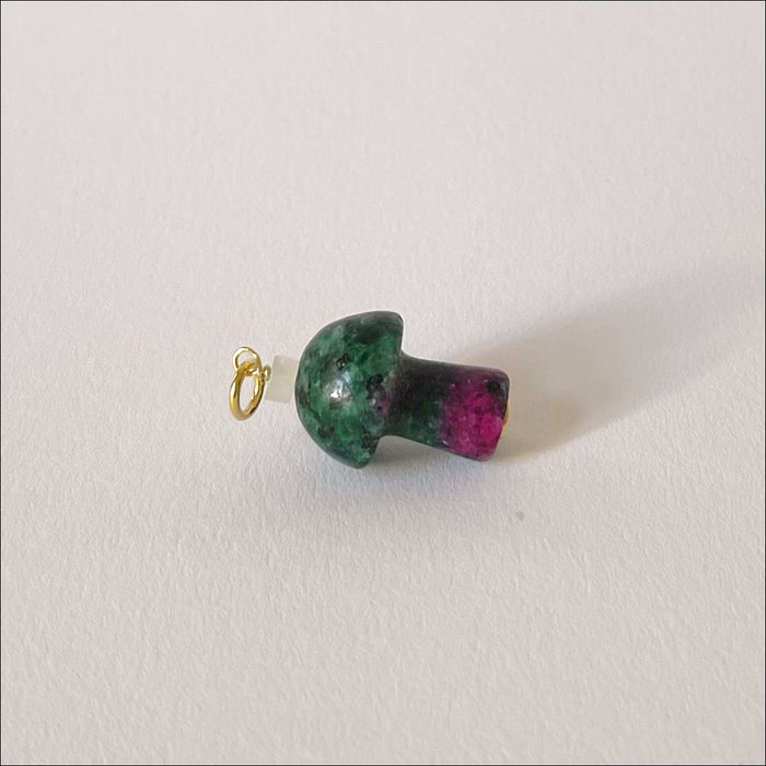 Mushroom Love Pendant Ruby in Zoisite - gold