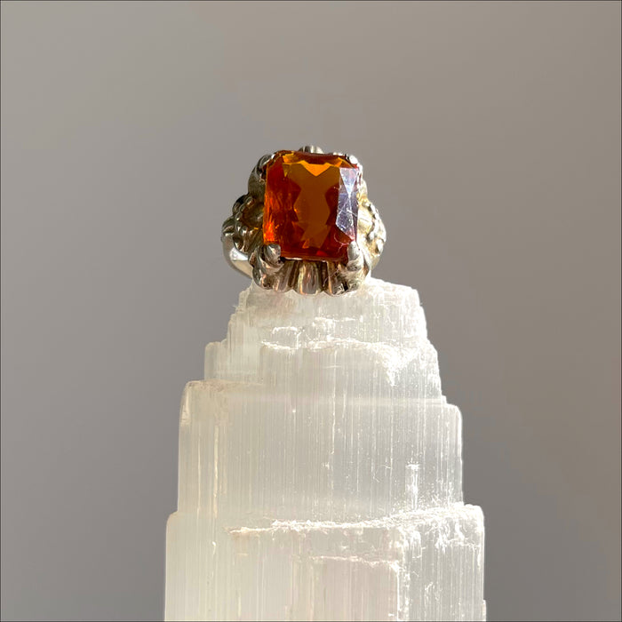 antique ring Sia