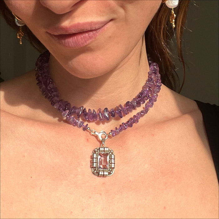 antique pendant Amea