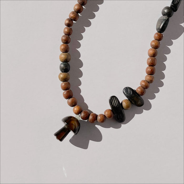 upcycled necklace Arion