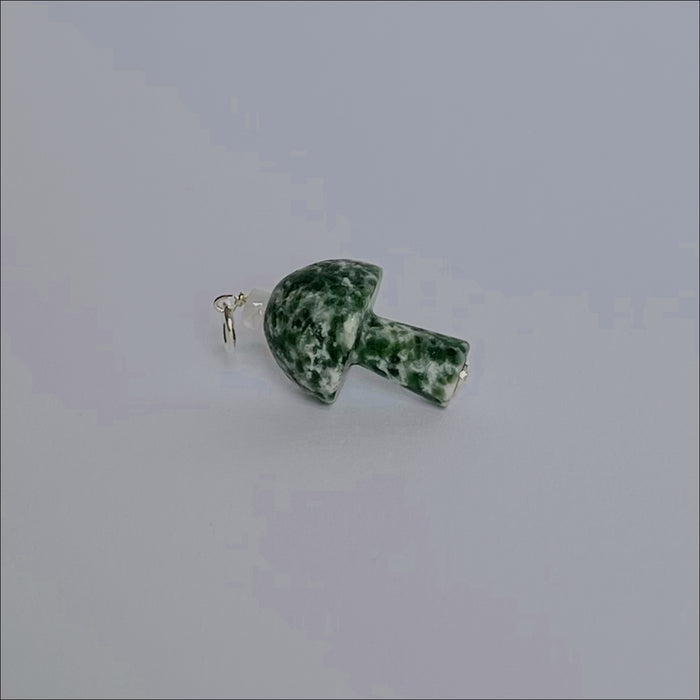 Mushroom Love Pendant Green Jade - silver