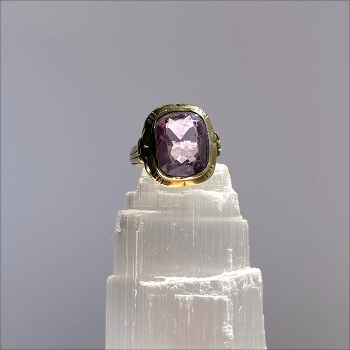 antique ring Tinia