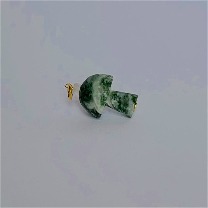 Mushroom Love Pendant Green Jade - gold