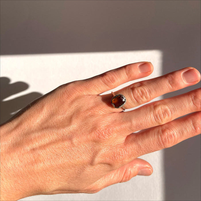 antique ring Lukai