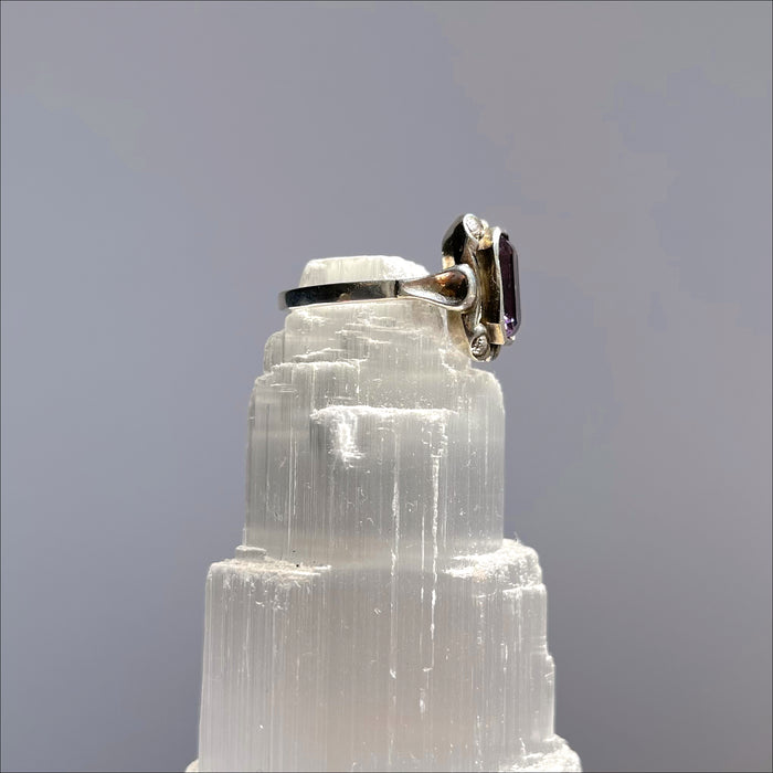 antique ring Meira