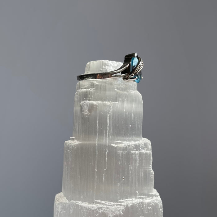 antique ring Blu