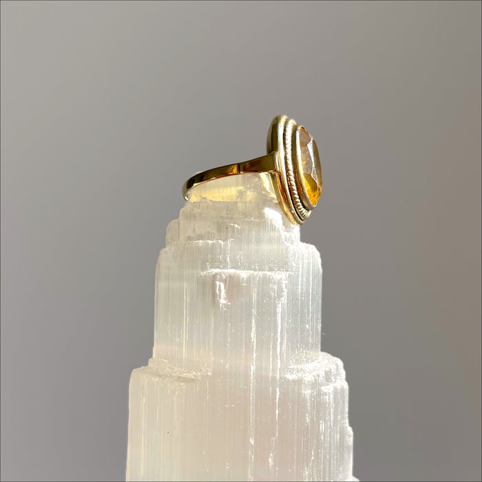 antique ring Janna